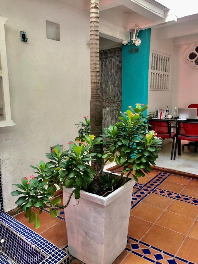 Hotel Antigua Calle Almudena Hotel