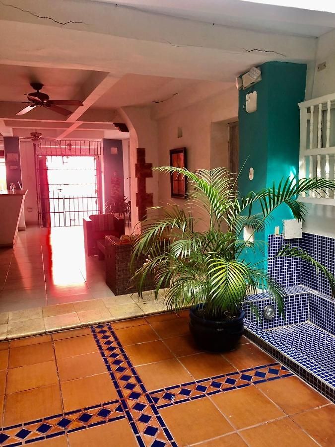 Hotel Antigua Calle Almudena Hotel 3*