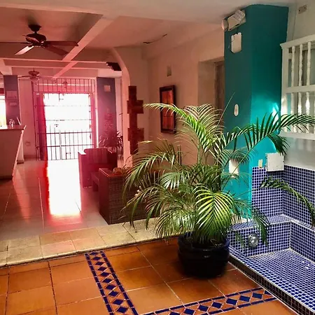 Hotel Antigua Calle Almudena Hotel 3*