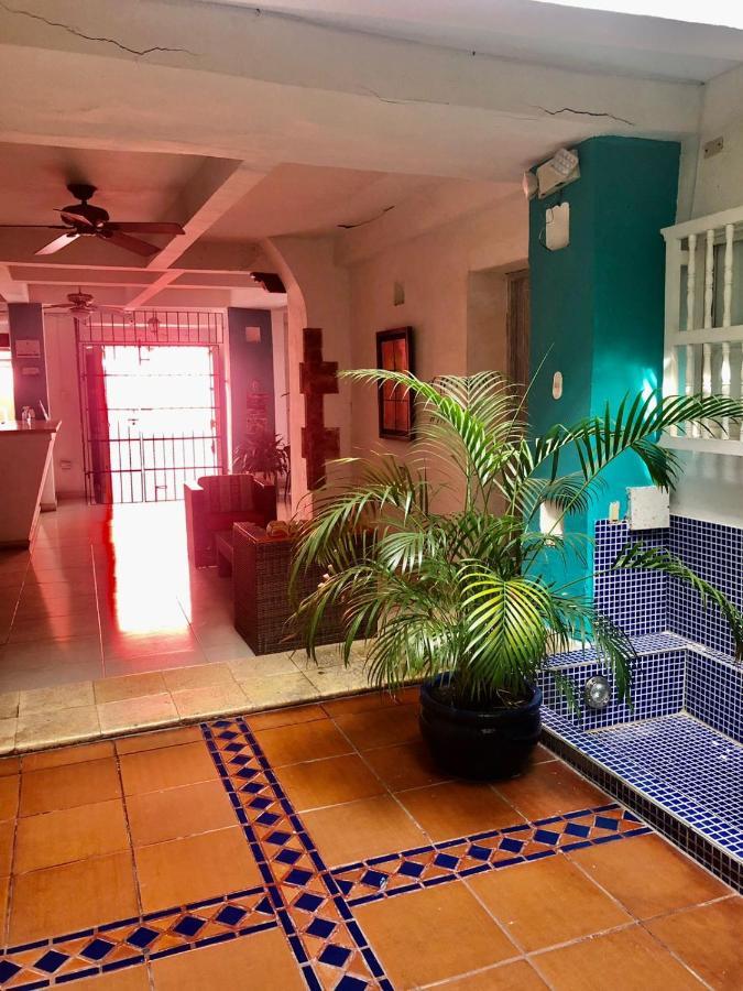 Hotel Antigua Calle Almudena Hotel 3*